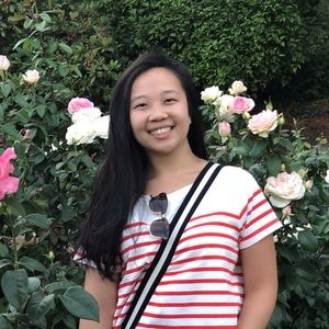 Meet your Posher, Claire